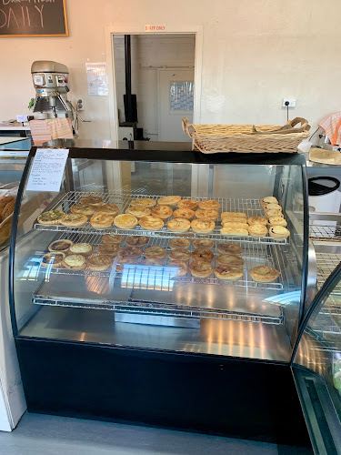 Olivers Bakery - Hospitality and gastronomy