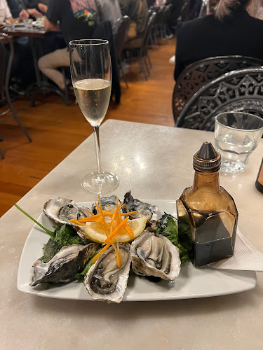 Comentarii opinii despre Tony's Original Steak & Seafood Restaurant