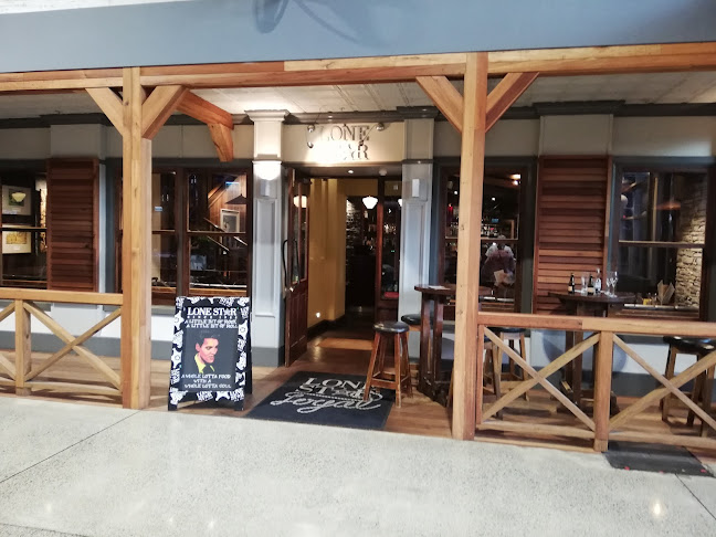 Comments and reviews of Lone Star Papanui