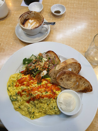 Comentarii opinii despre Riverstone Kitchen