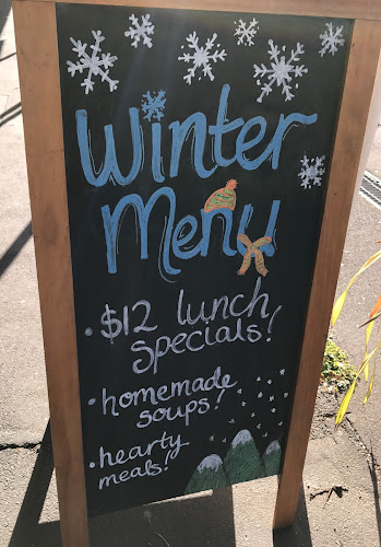 Comentarii opinii despre Fusion Cafe