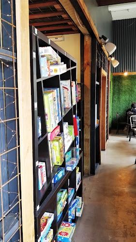 Comentarii opinii despre Counter Culture Board Game Cafe & Bar