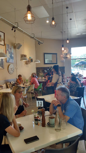 Cafe Hibiscus Phone number