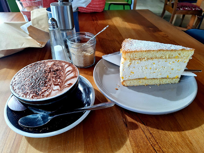 Opawa Cafe - Hospitality and gastronomy