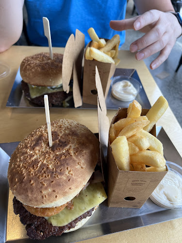 BurgerFuel Cambridge