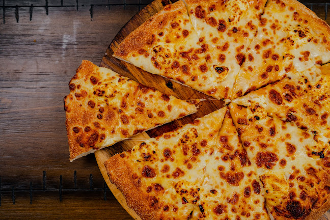 Big Bites- Amberley - Hospitality and gastronomy