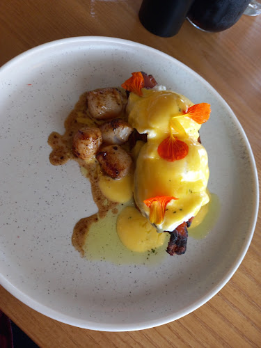 Tide - Hospitality and gastronomy