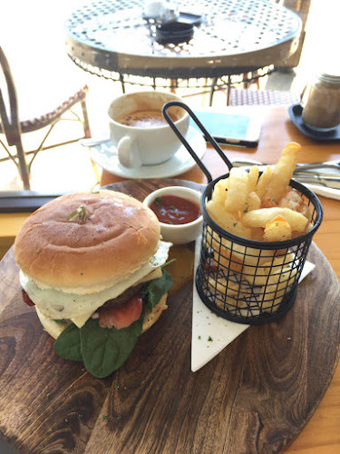 Ed Hopper Cafe - Christchurch