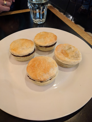 Zampelles - Hospitality and gastronomy