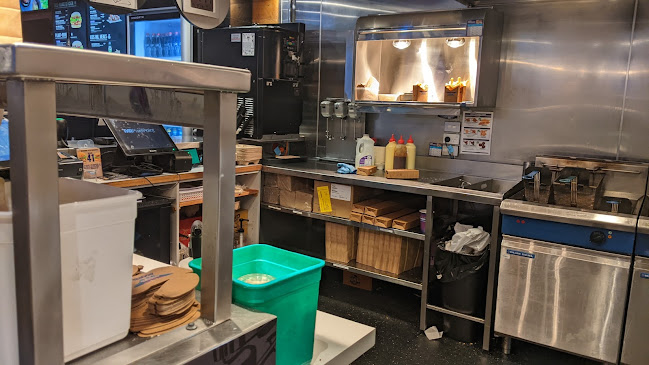 Opinii despre BurgerFuel Windsor Park în Auckland - Hospitality and gastronomy