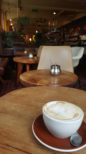 Mezze Bar - Hospitality and gastronomy