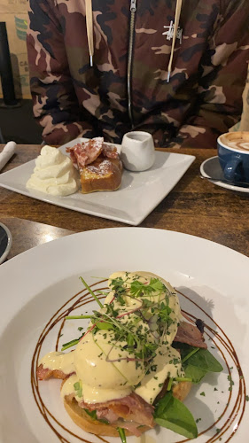 Tipsy Cafe & Restaurant - Hospitality and gastronomy