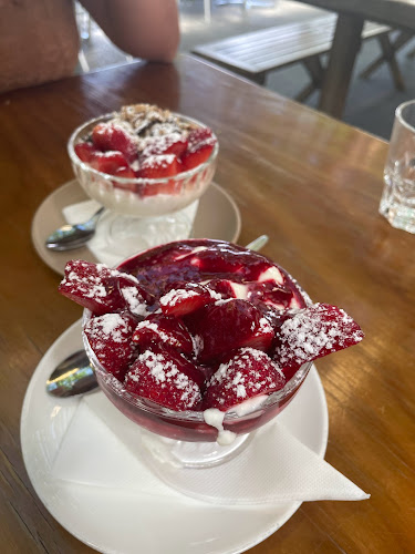 Julians Berry Farm and Café - Hospitality and gastronomy