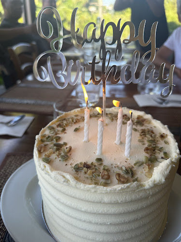 Cake in the box - Waipapa