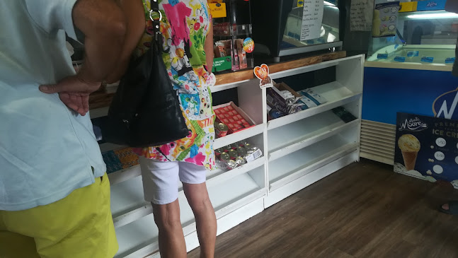 Shark 'n' Tatties - Kaukapakapa