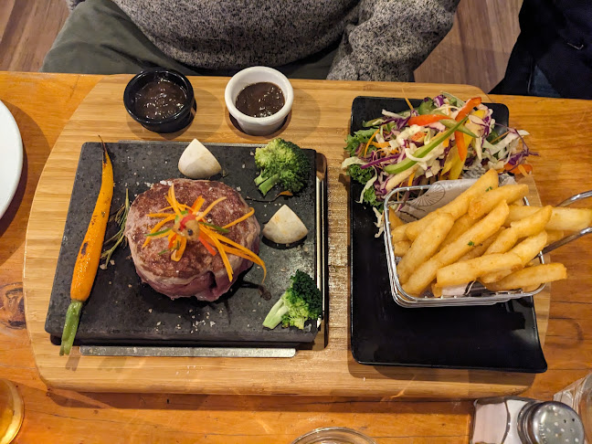 Groper Garage Bar & Restaurant