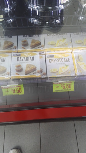 Coupland's Bakeries - Linwood - Hospitality and gastronomy