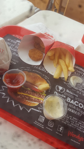 Comentarii opinii despre Wendy's Hamburgers