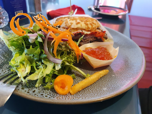 Red Cherry Roasters & co - Hospitality and gastronomy