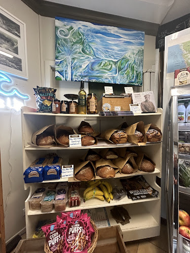 26 Seaview Road, Waitakere City, Piha 0772, New Zealand