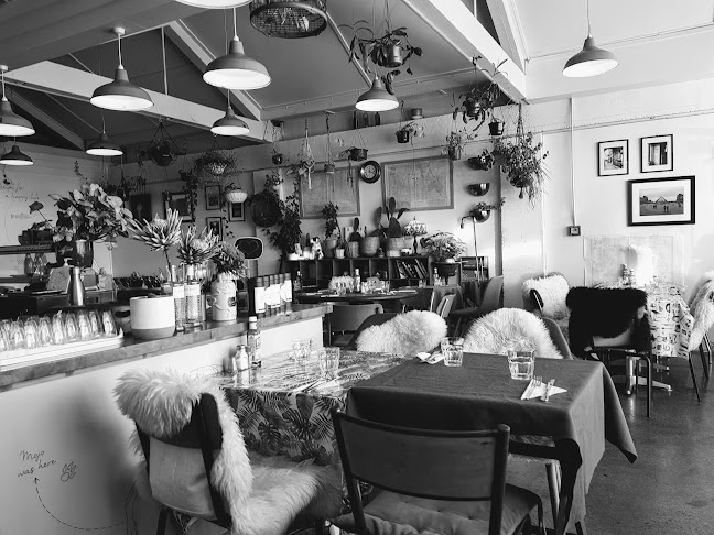 Hunger Monger Seafood - Hospitality and gastronomy