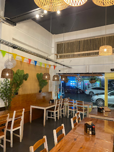 Opinii despre Mabuhay Bbq and Grill în Hamilton - Hospitality and gastronomy