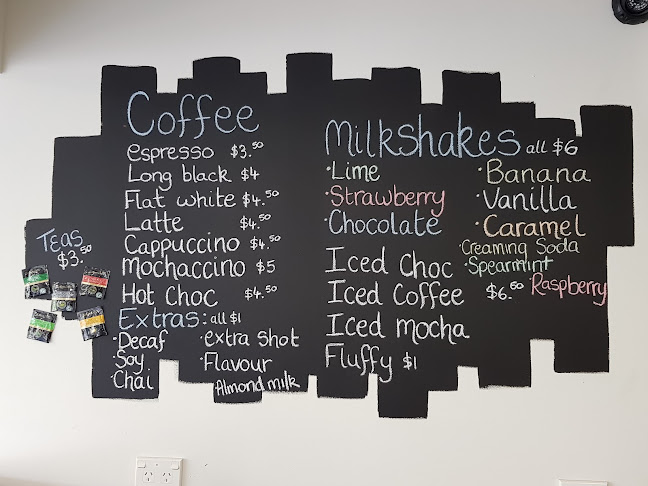 Opinii despre Junction Cafe în Oromahoe - Hospitality and gastronomy