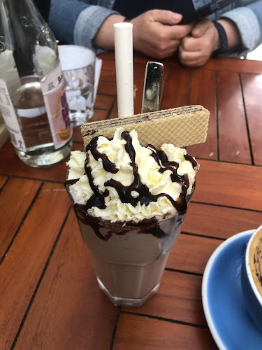 Cactus Creme Cafe Wanganui - Hospitality and gastronomy