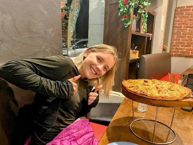 Frankton Pizzeria (Queenstown) dine in/ takeaway/ delivery. - Queenstown