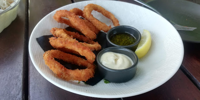 Comentarii opinii despre Momentos By The Lake Restaurant