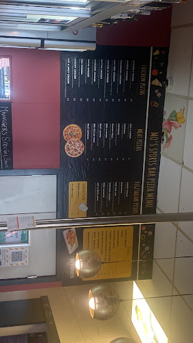 Comentarii opinii despre Mo's Sports Bar