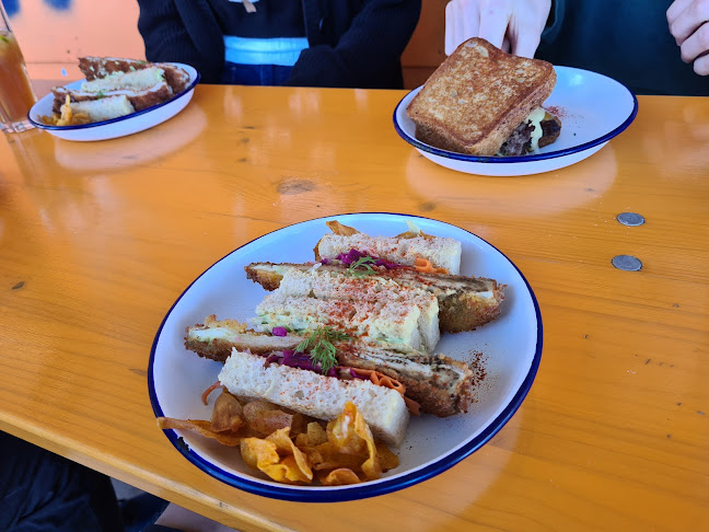 Young George - Mt. Albert