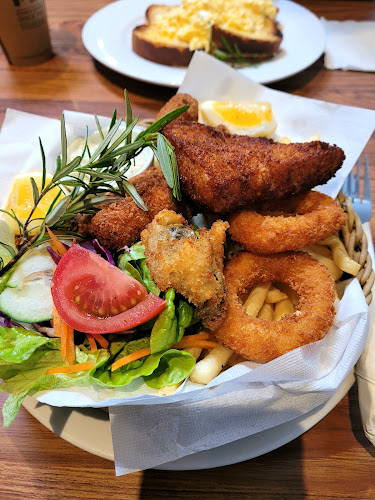 Comentarii opinii despre The Sponge Kitchen