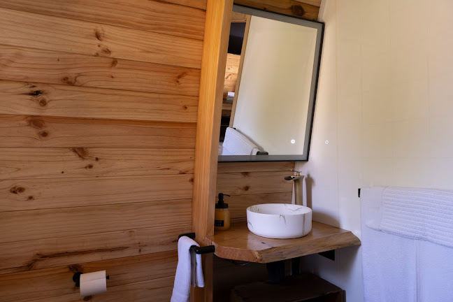 Benger Garden Cafe & Chalets - Hospitality and gastronomy