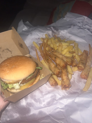 Comments and reviews of Te Ngae Fish Supply