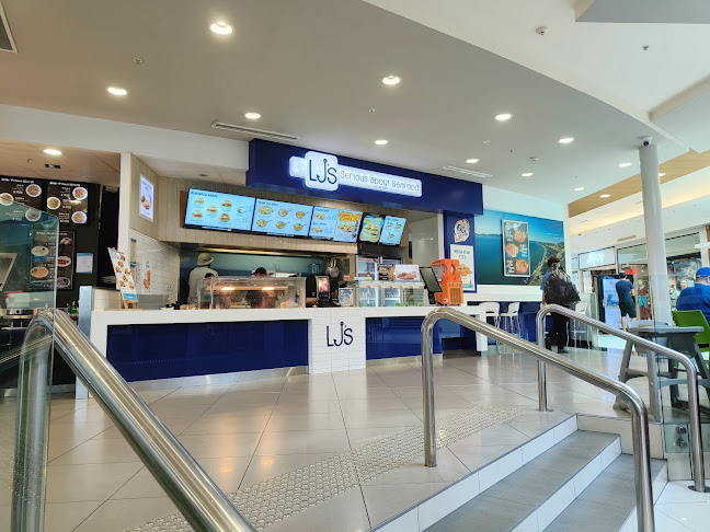 LJ's Coastlands - Paraparaumu