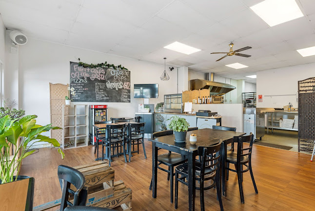 Jazzys cafe & Pizzeria - Hospitality and gastronomy