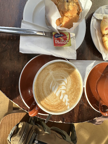 Wholly Bagels & Pizza Thorndon - Wellington