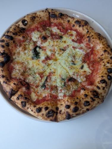 Opinii despre Firewood Pizza Haven în Auckland - Hospitality and gastronomy