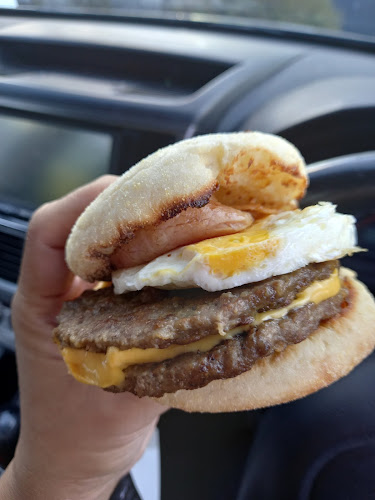 McDonald's Otahuhu - Hospitality and gastronomy