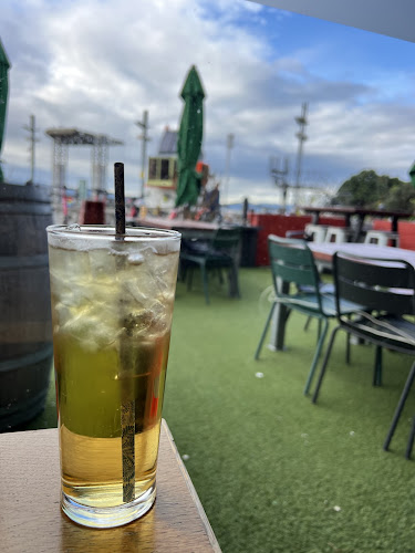 Comentarii opinii despre Shed 22