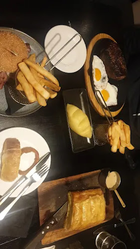 Porterhouse Grill - Hospitality and gastronomy