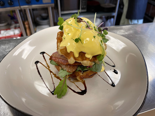 Opinii despre Cactus Creme Cafe Wanganui în Whanganui - Hospitality and gastronomy