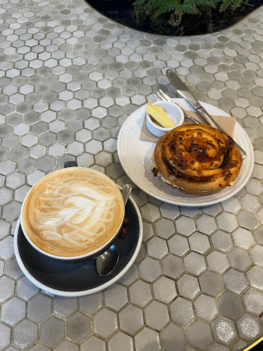 Comentarii opinii despre Coffee Culture The Crossing