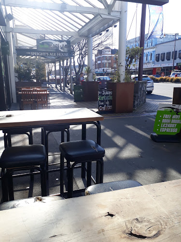 Tuatara Lodge - Hospitality and gastronomy