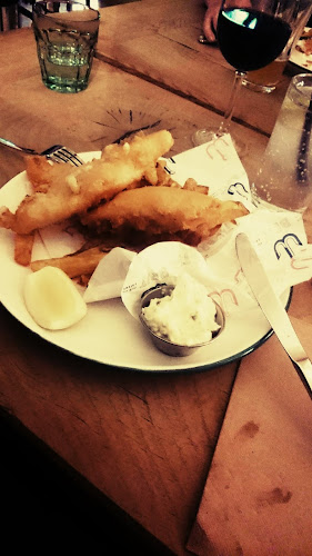 Opinii despre The Brit Pub & Eatery în Auckland - Hospitality and gastronomy