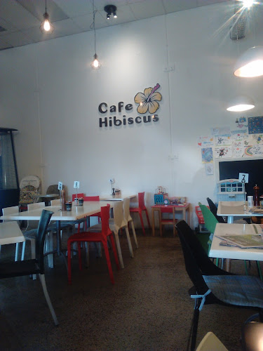 Comments and reviews of Cafe Hibiscus