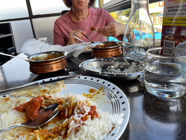 Comentarii opinii despre Indian Delights Restaurant & Bar