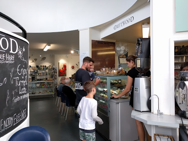 Reviews of Driftwood Cafe in Orewa - Hospitality and gastronomy