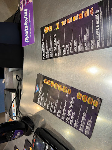 BurgerFuel Queen Street